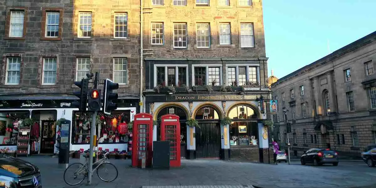 HMO Licence Regulations in Edinburgh: A Guide for Landlords
